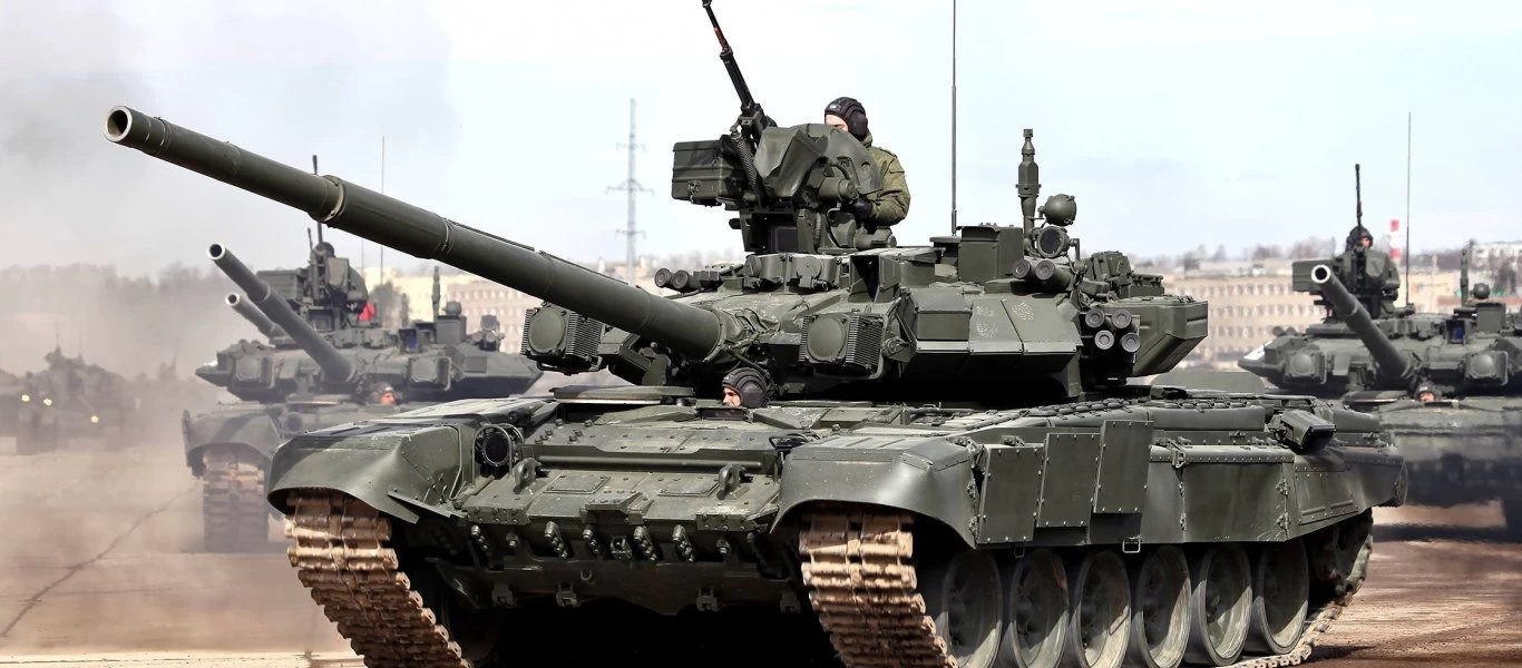 Έτοιμα για προέλαση τα ρωσικά τεθωρακισμένα σε περίπτωση που κινδυνέψει η ακεραιότητα της Λευκορωσίας